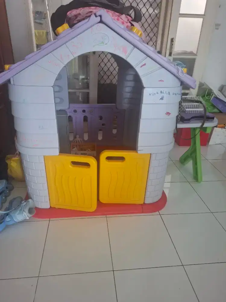 Playground indoor set