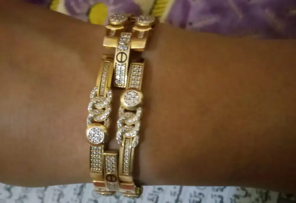 menerima emas dan berlian dengan harga tinggi