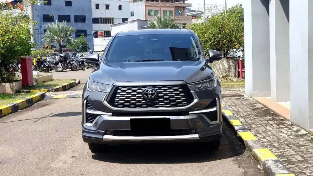 Toyota kijang Innova Zenix Q Hybrid 2.0 Modelista TSS Pano 2024 Abu2