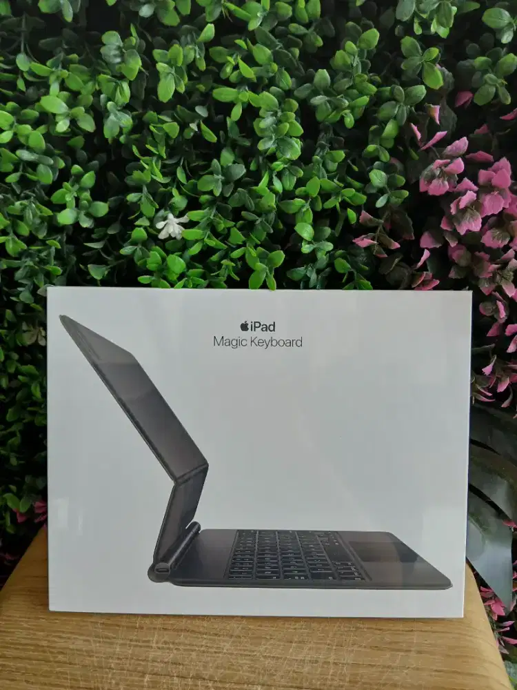 Apple Magic Keyboard iPad 11 inch (barang baru, segel)