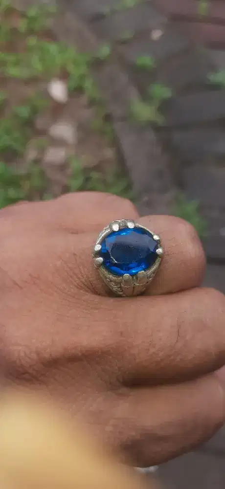 Batu blue topas cating london