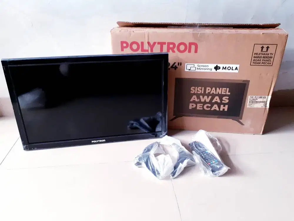 GARANSI 1BULAN TV POLYTRON 24IN DIGITAL TV KONDISI NORMAL LENGKAP