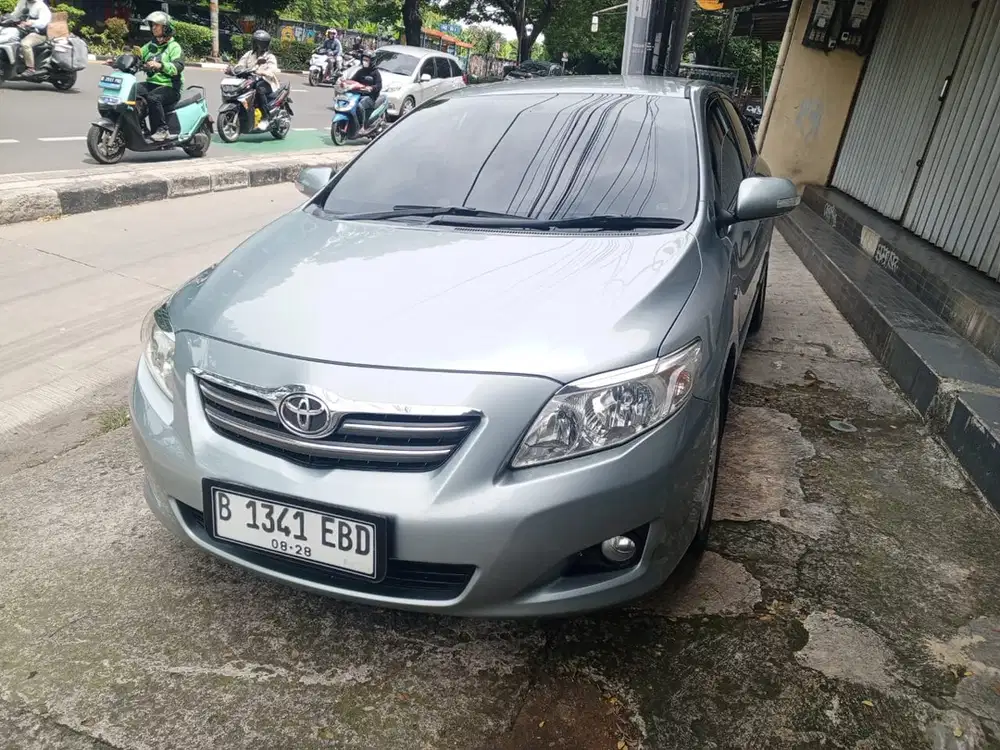 Toyota Corolla Altis G Matic 2010