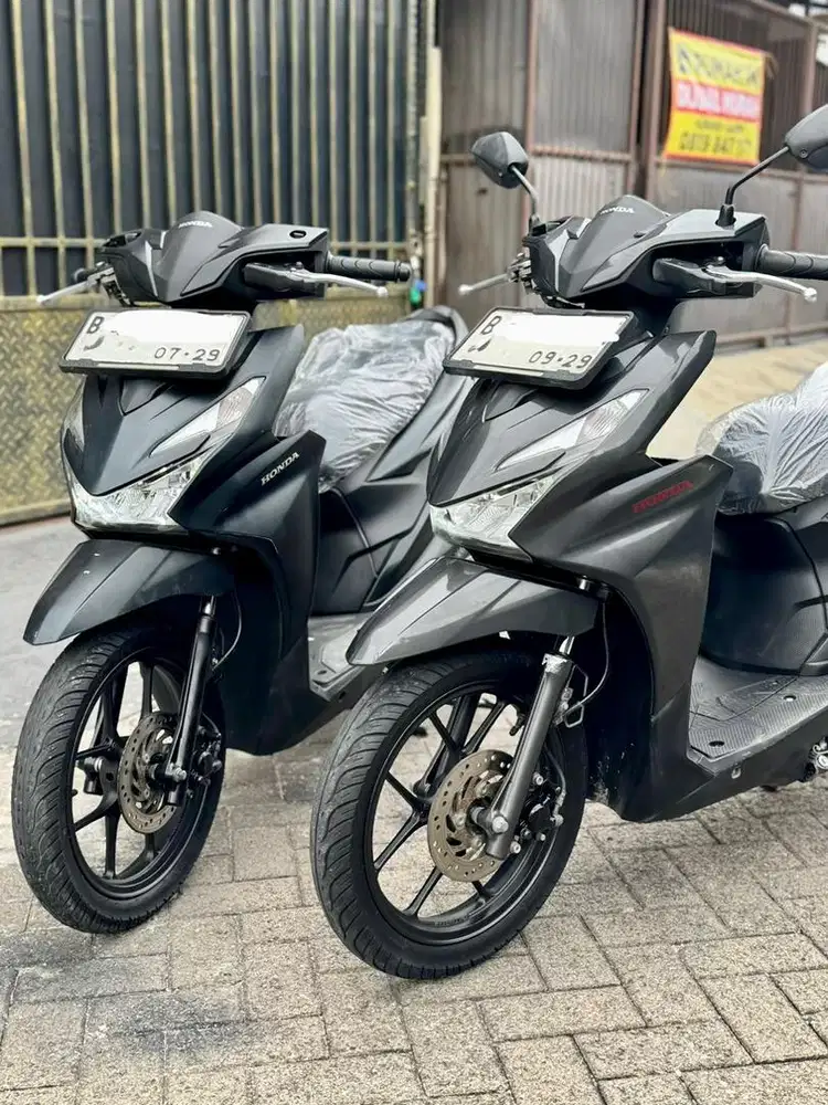 KM 403 & 900 KILO❗️BEAT ALRM SMART KEY 2024 LIKE NEW DELUXE CBS IS