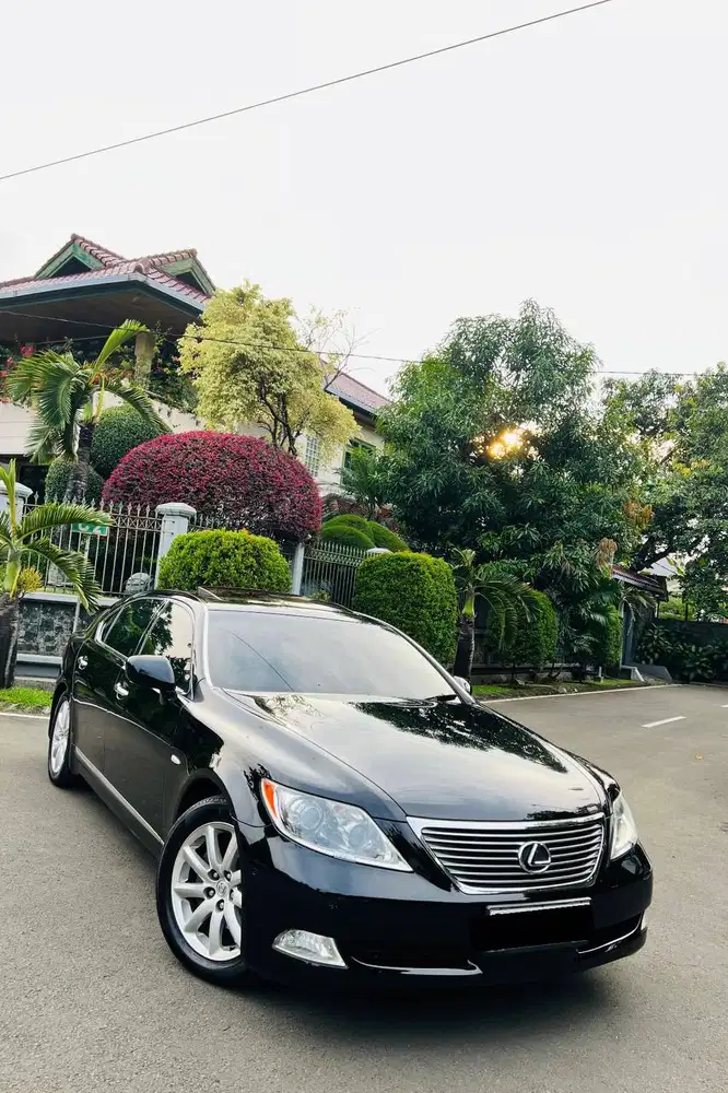 Lexus LS460 Sunroof Double Glass KM80Rb Type Tertinggi