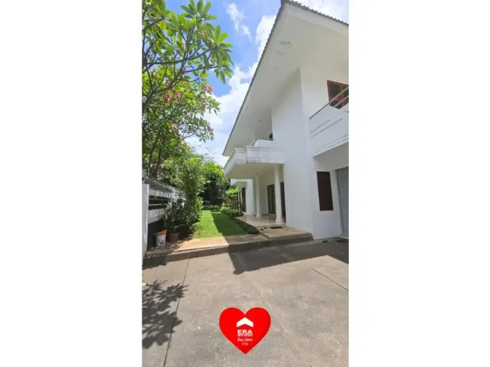 Rumah Mewah Lokasi Strategis di Permata Hijau, Jakarta Selatan