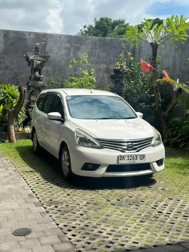 GRAND LIVINA XV 2014 MATIC ASLI BALI