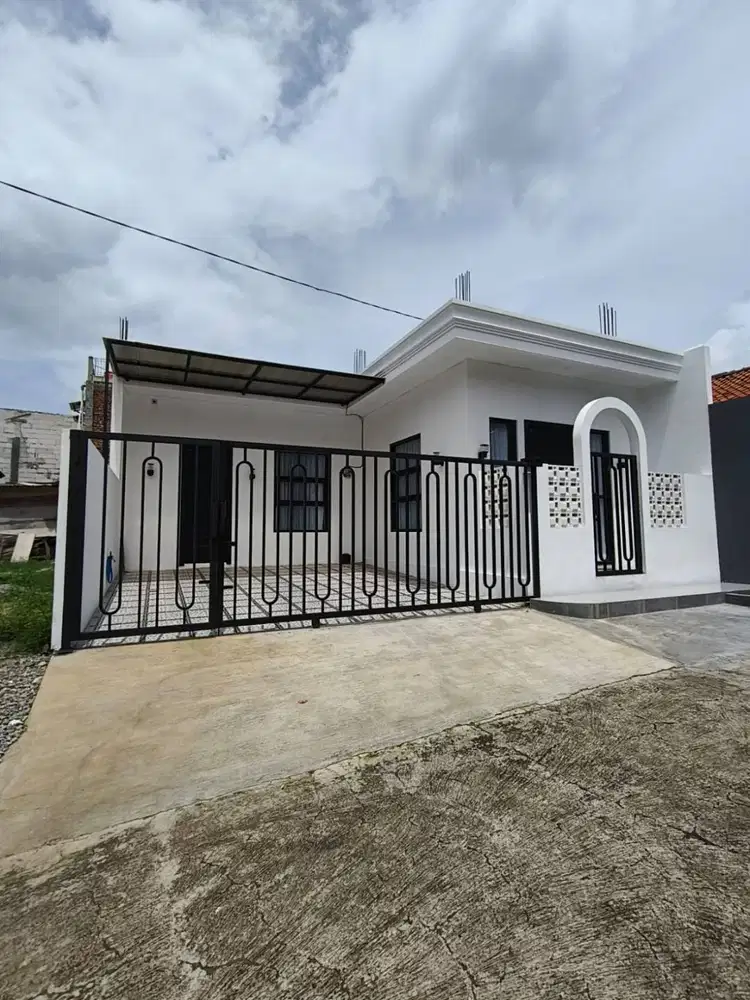Dijual Rumah Tumbuh Baru di Setiabudi Regency Bandung