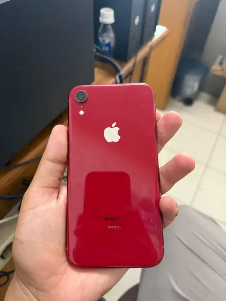 DIJUAL IPHONE XR 128 GB INTER
