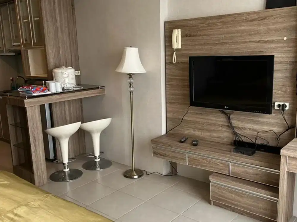 Apartemen Altiz View Swimming Pool di Bintaro Tangsel Gb-17219