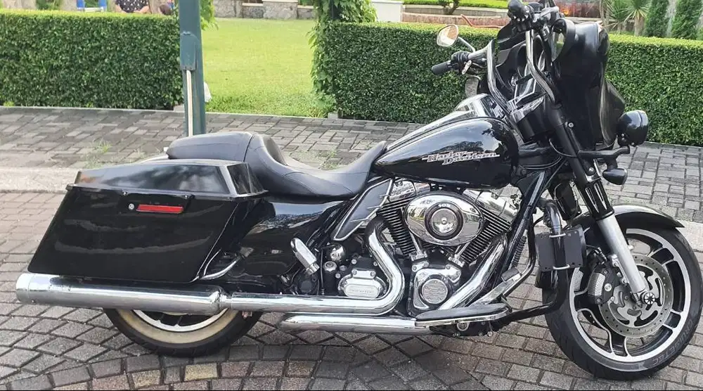 Harley Davidson Street Glide Special 2013