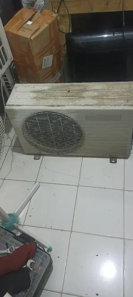 Outdoor AC 3/4 model lama
