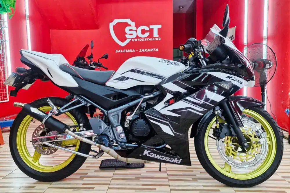 JualCpt90%LikeNew KM18Rb PjkJun26 KAWASAKI NINJA 150 RR 2012 150RR