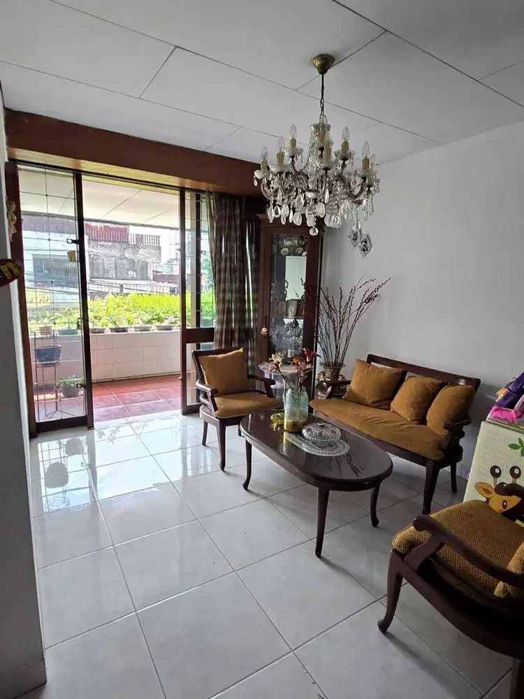 Rumah Bagus Mainroad Sukajadi Bandung