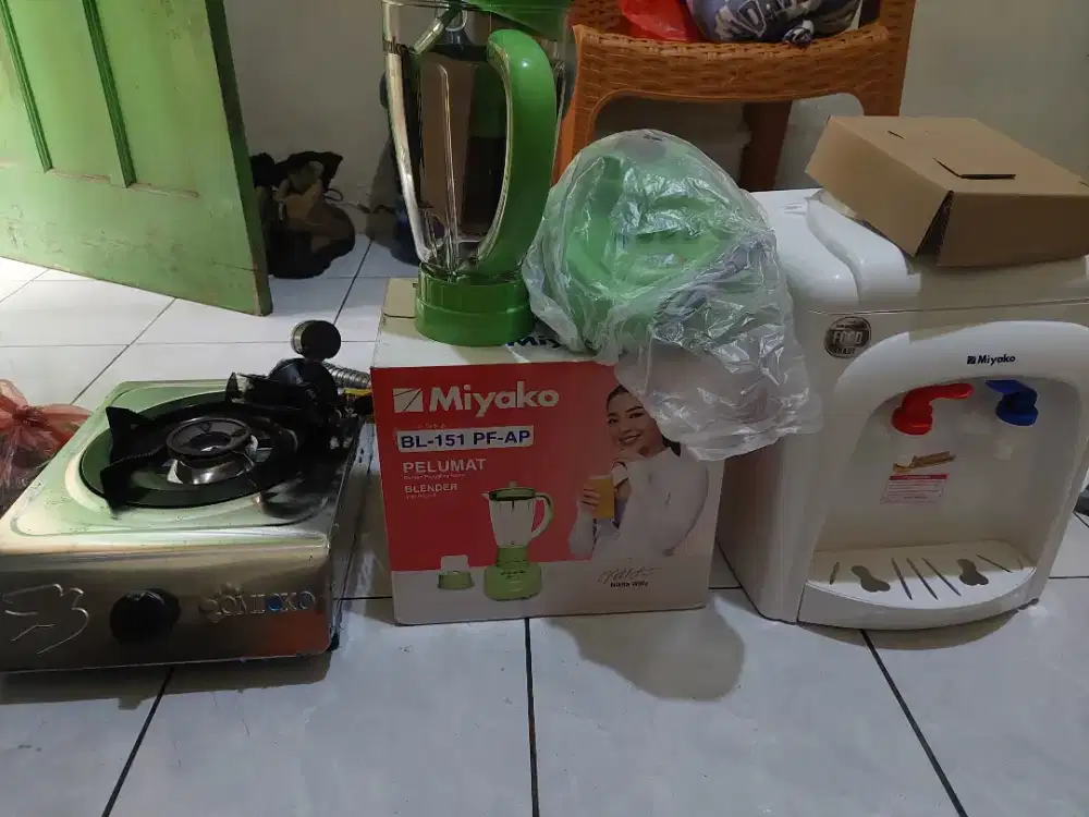Dijual KOMPOR, BLENDER, DISPENSER