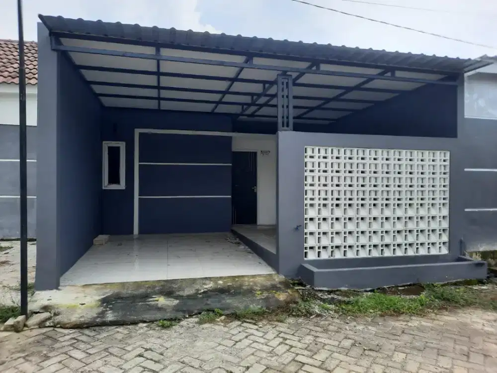 JUAL RUMAH PRIBADI di  Sooko, Perumahan. siap huni