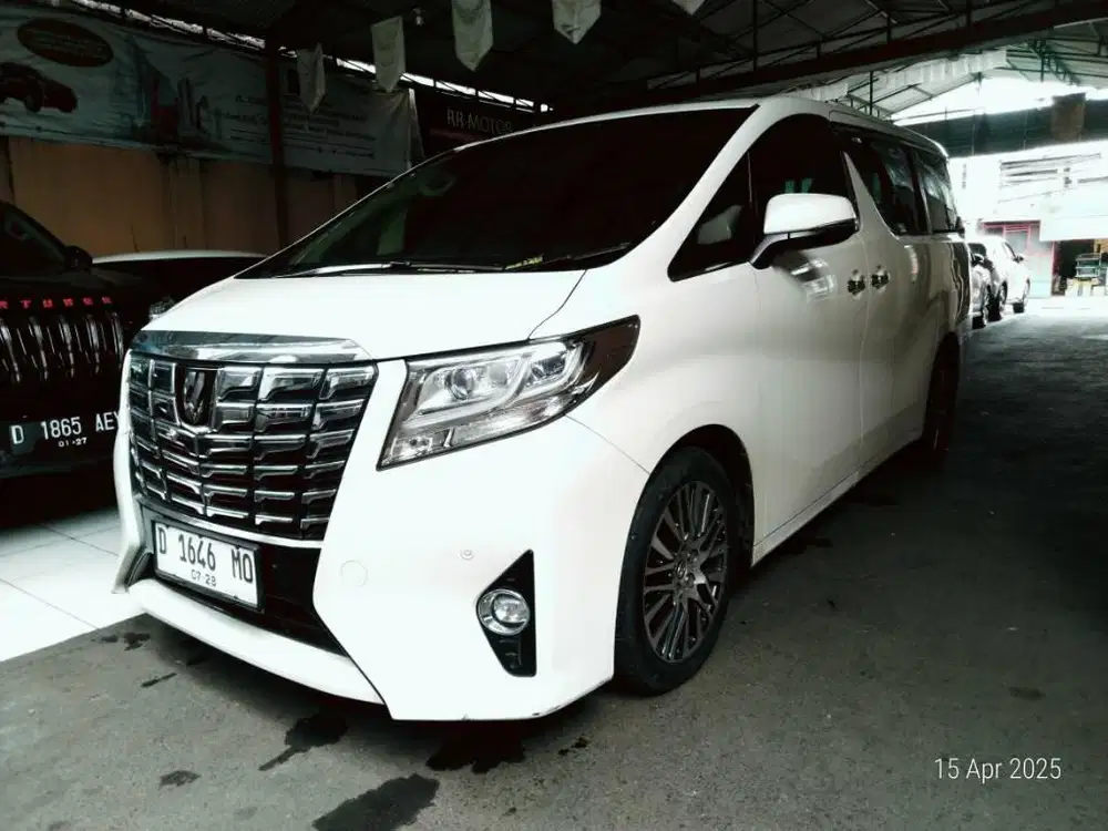 Toyota New Alphard 2.5 G AT 2015 White Pearl Mulus