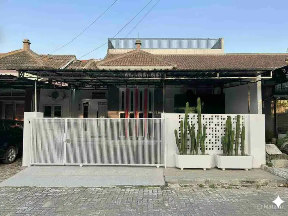 Dijual Rumah 3 lantai full furnished