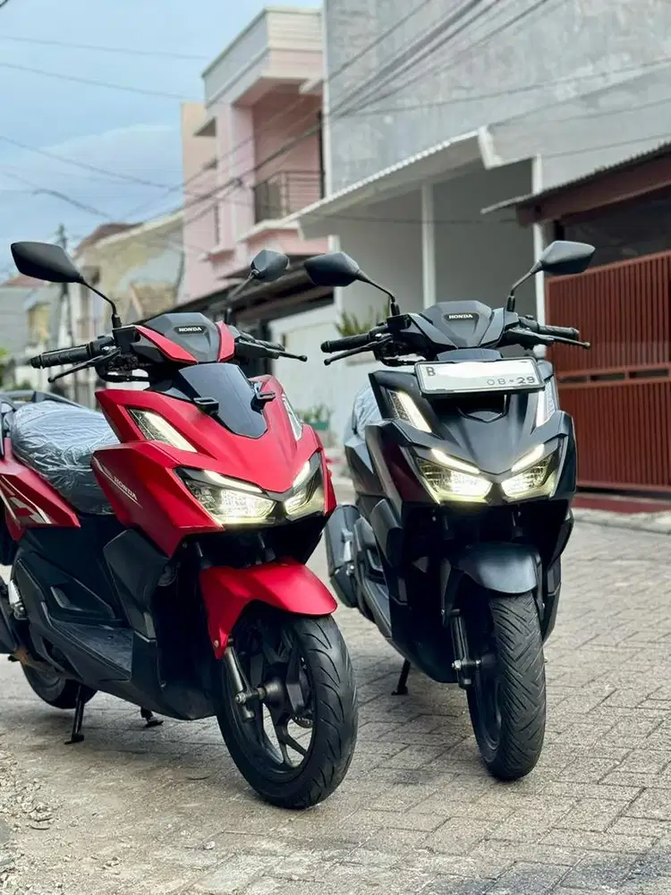 KM 1RB❗️VARIO 160 CBS 2024 HITAM / MERAH PAJAK BULAN 08-2025/04-2025