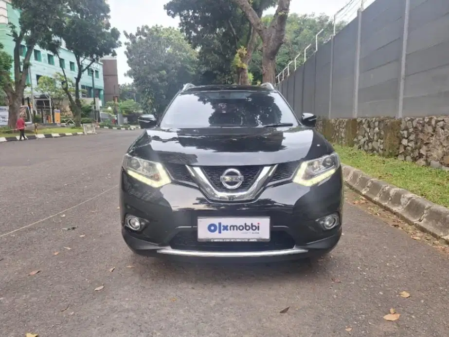 DP MURAH Nissan X-Trail 2.5 Bensin-AT 2015 CWYGB