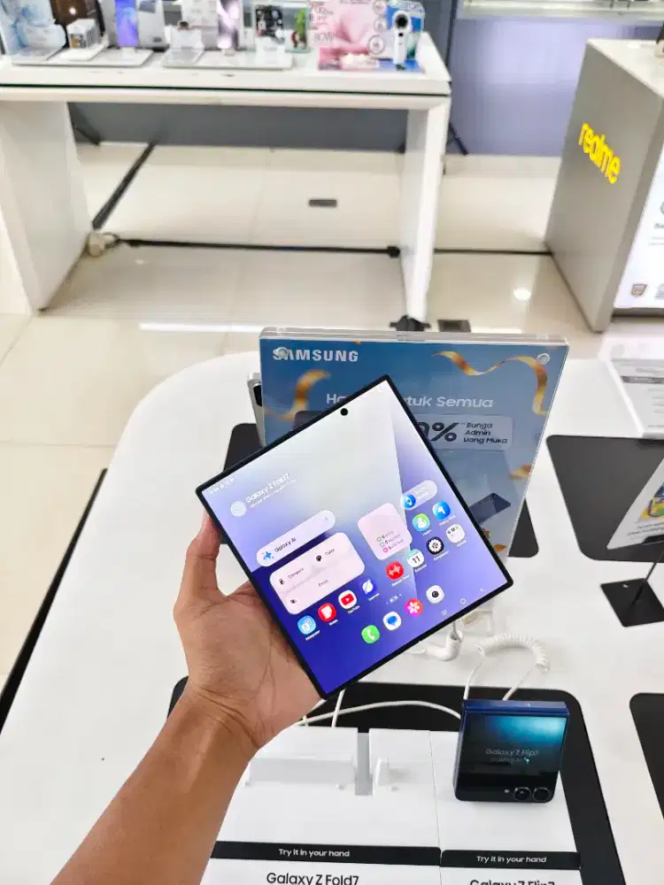 KREDIT IPHONE DAN ANDROID TERMURAH. SYARAT KTP AJA LANGSUNG ACC