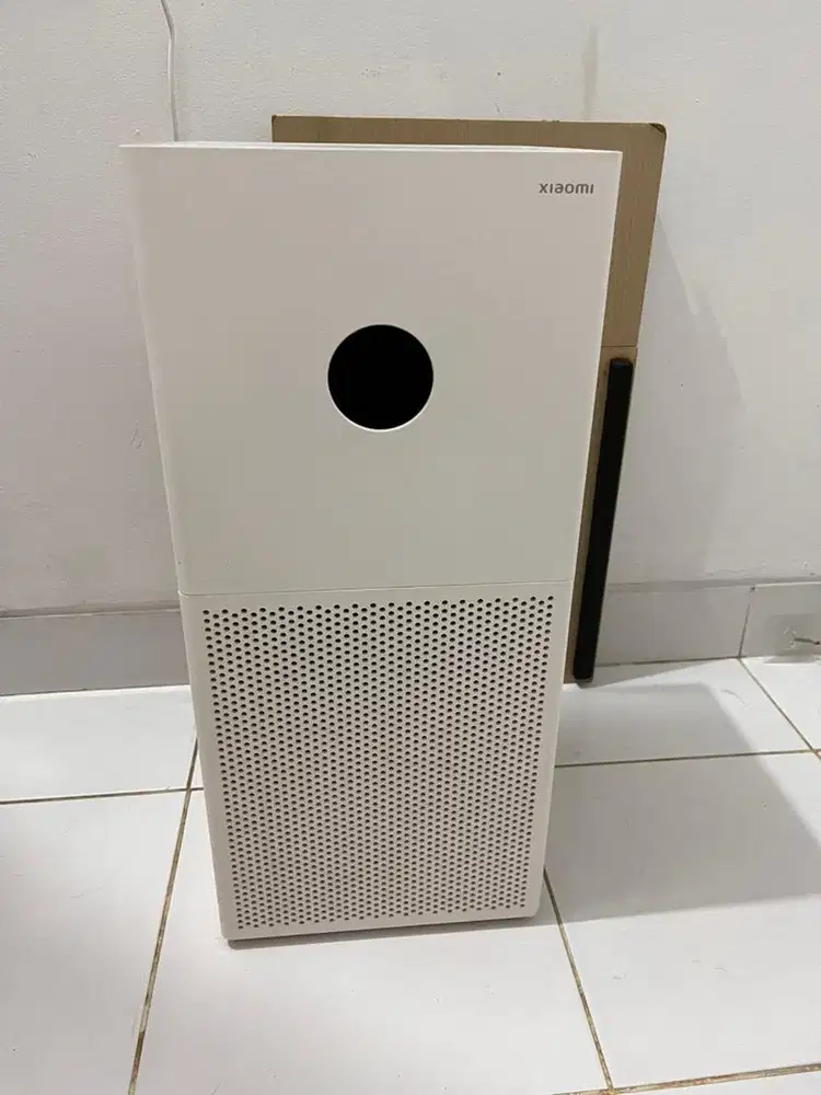 Air purifier xiaomi 4 lite (masih ada garansi resmi)