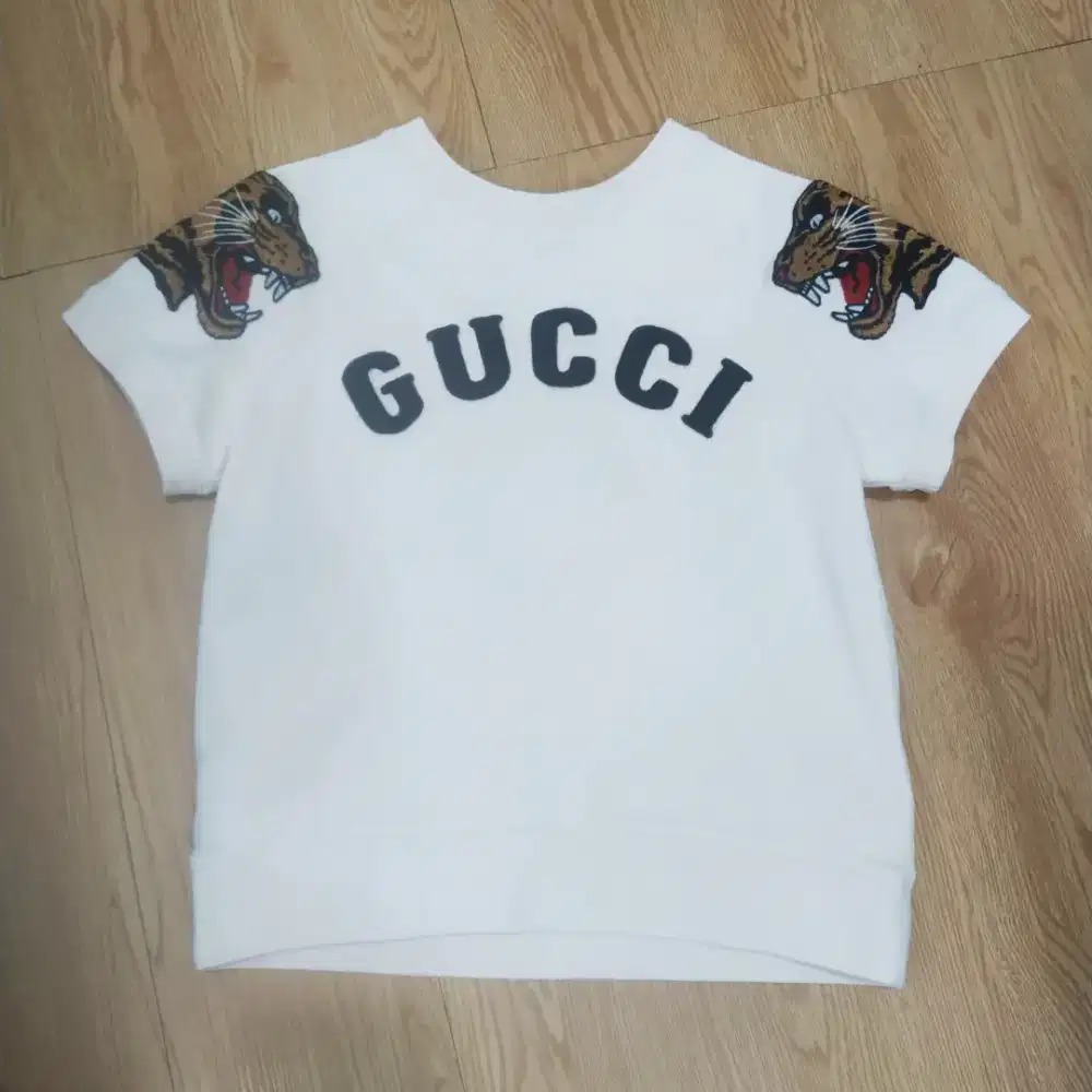 Baju GUCCI Tiger Warna Cream Original Authentic Made In Italy