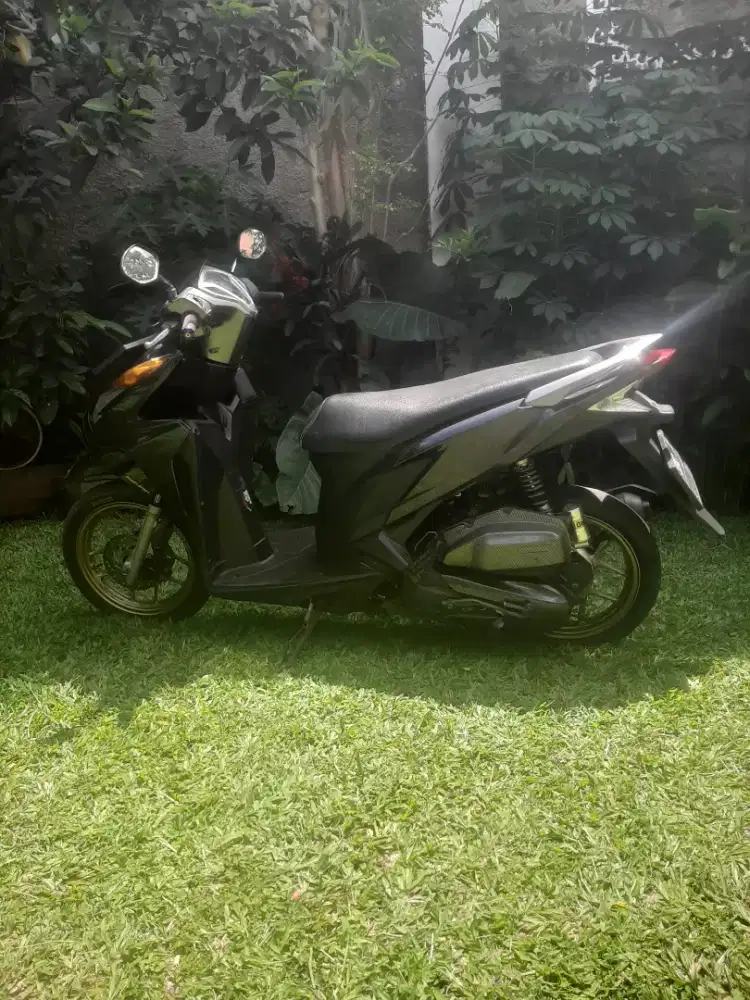Vario 125 kzr tahun 2012