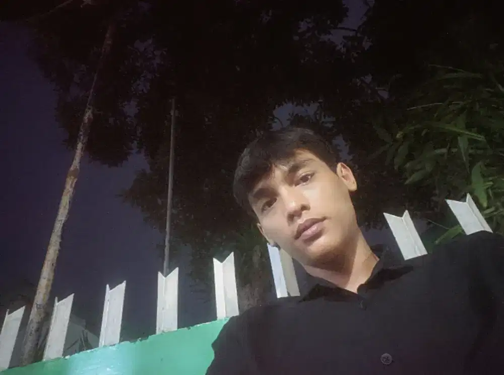 Membutuhkan pekerjaan