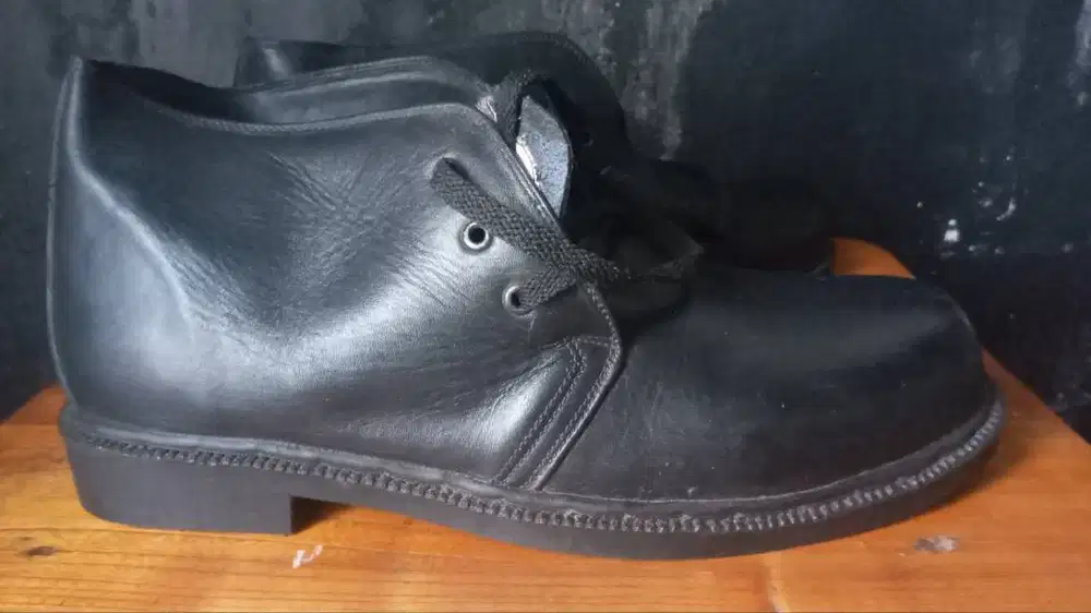 Jual cepat sepatu Pantofel PDH