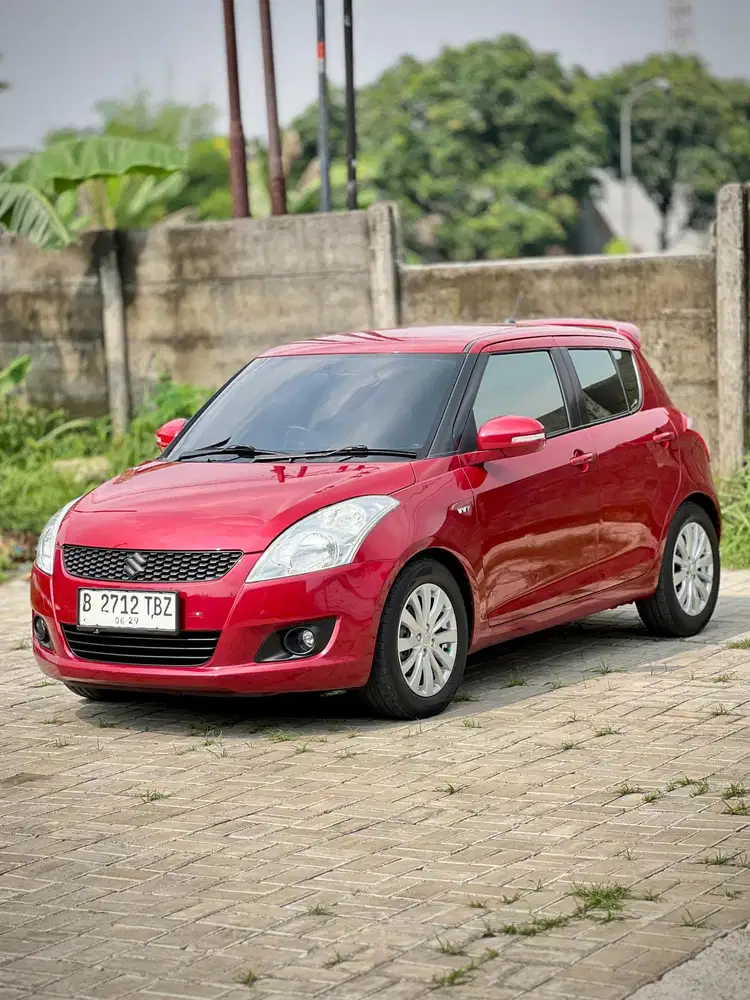 Suzuki Swift 2015 Bensin