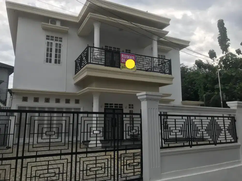 DIJUAL RUMAH MEWAH JALAN NAWAWI BATURAJA OKU