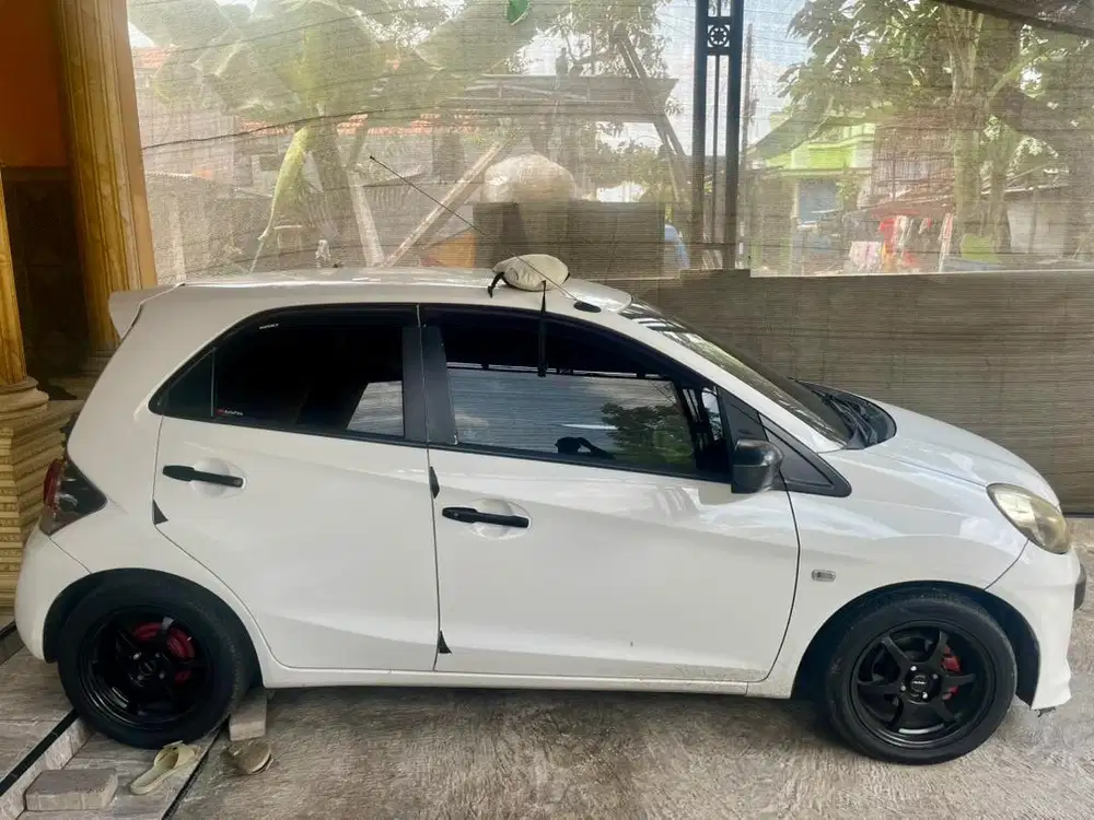 Brio CBU S AT 1.3 2012