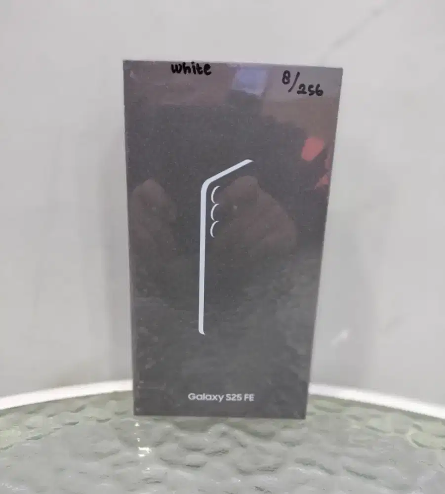 Smartphone Samsung New Galaxy S25 FE 8+8/256 White
