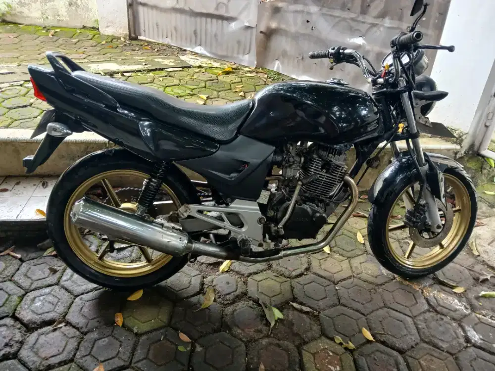 Jual tiger 2004
