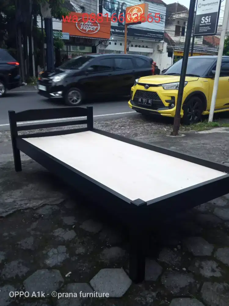 Dipan anak kos single