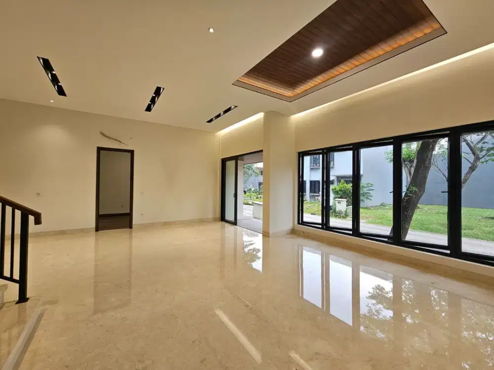 Dijual Rumah Bangunan Mandiri Foresta Naturale Bsd City Hoek