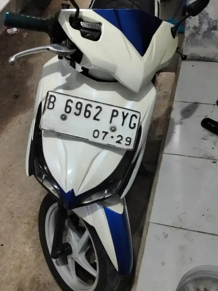 Vario LED 110cc 2024