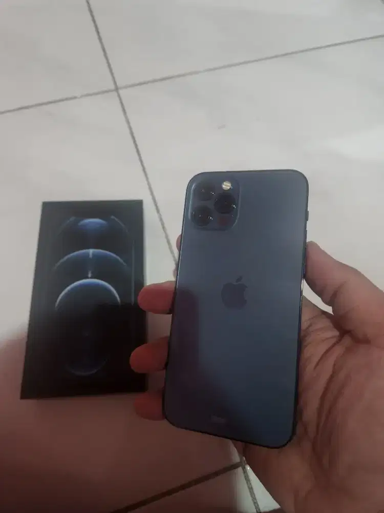 Iphone 12 pro 256gb kondisi bekas ex ibox