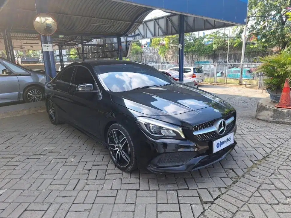 LOW DP Mercedes-Benz CLA200 1.6 Bensin-AT 2018 NBC