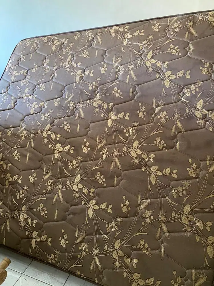 Kasur Springbed 200x200cm