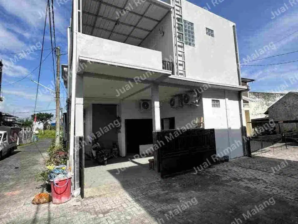 Dijual Cepat Rumah Kost 11 Kamar Full Furnish dekat Kampus Ternama di Malang