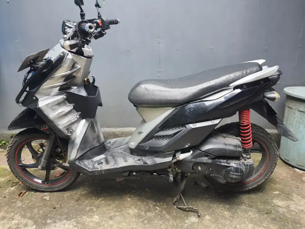 Xride  115  warna hitam bodi mulus