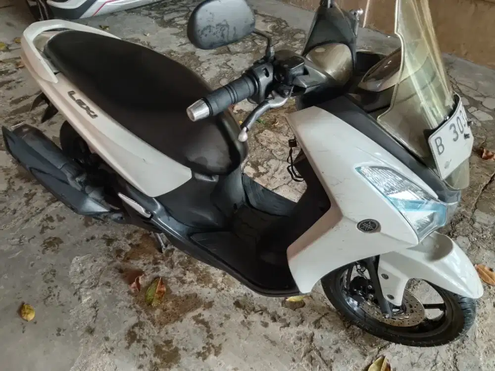 Di Jual Motor Yamaha Lexi