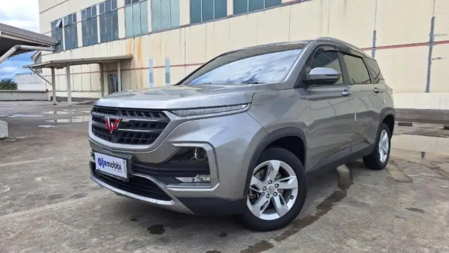 PROMO Wuling Almaz 1.5 Smart Enjoy 7-Seater Bensin-AT 2019 TII