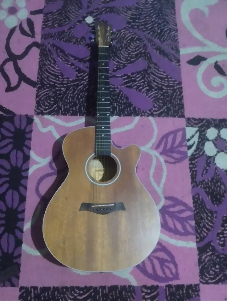 Gitar Cowboy gwc 235 ns