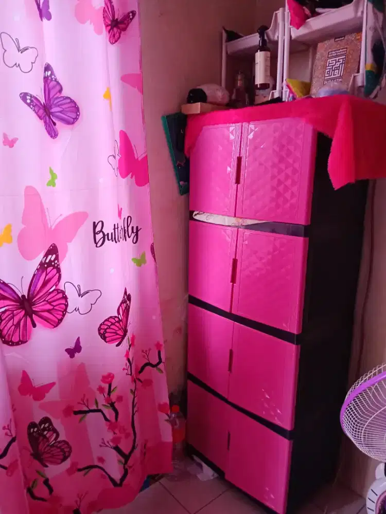 Lemari plastik 4 susun