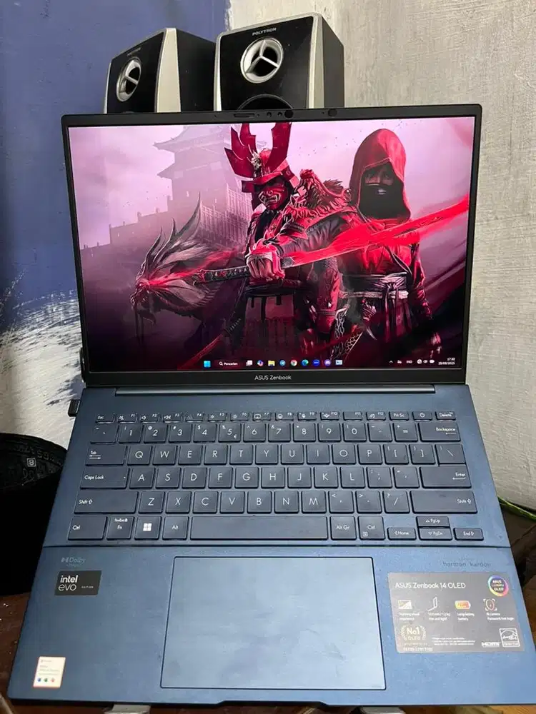 ASUS ZENBOOX 14 OLED ULTRA 7
