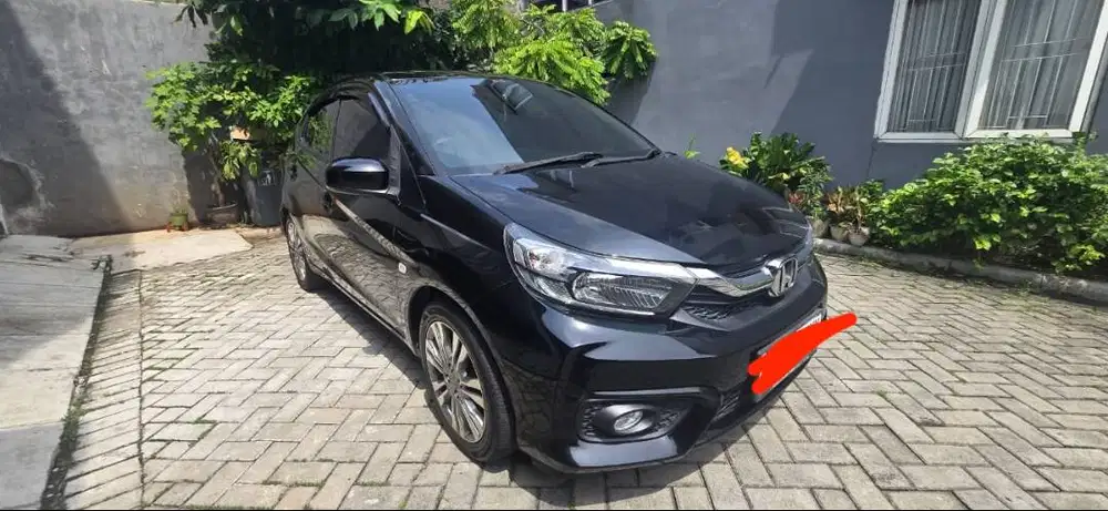 Honda Brio E AT Hitam 2019