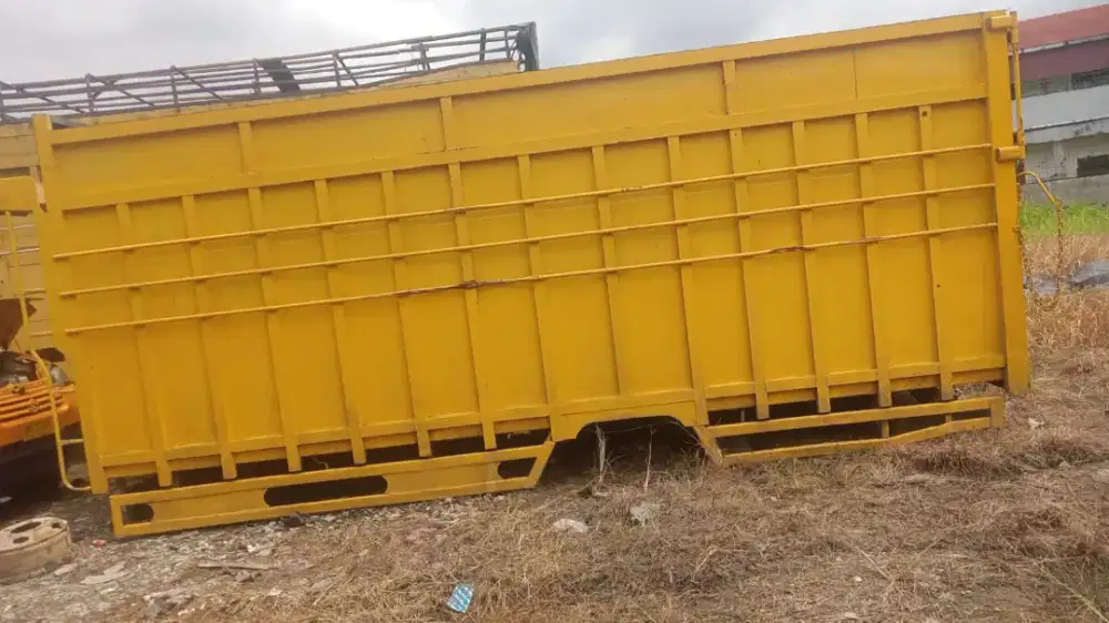 Bak canter dan power steering